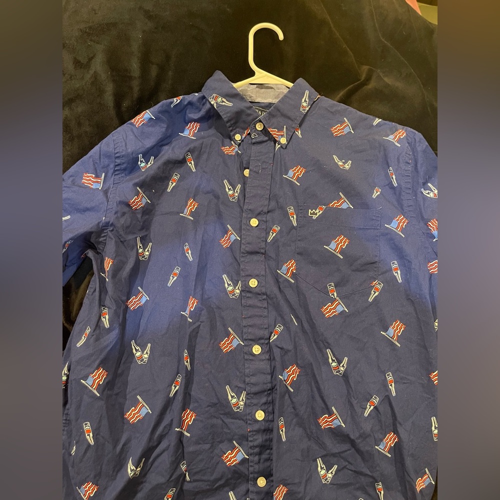 Crown & Ivy casual button down